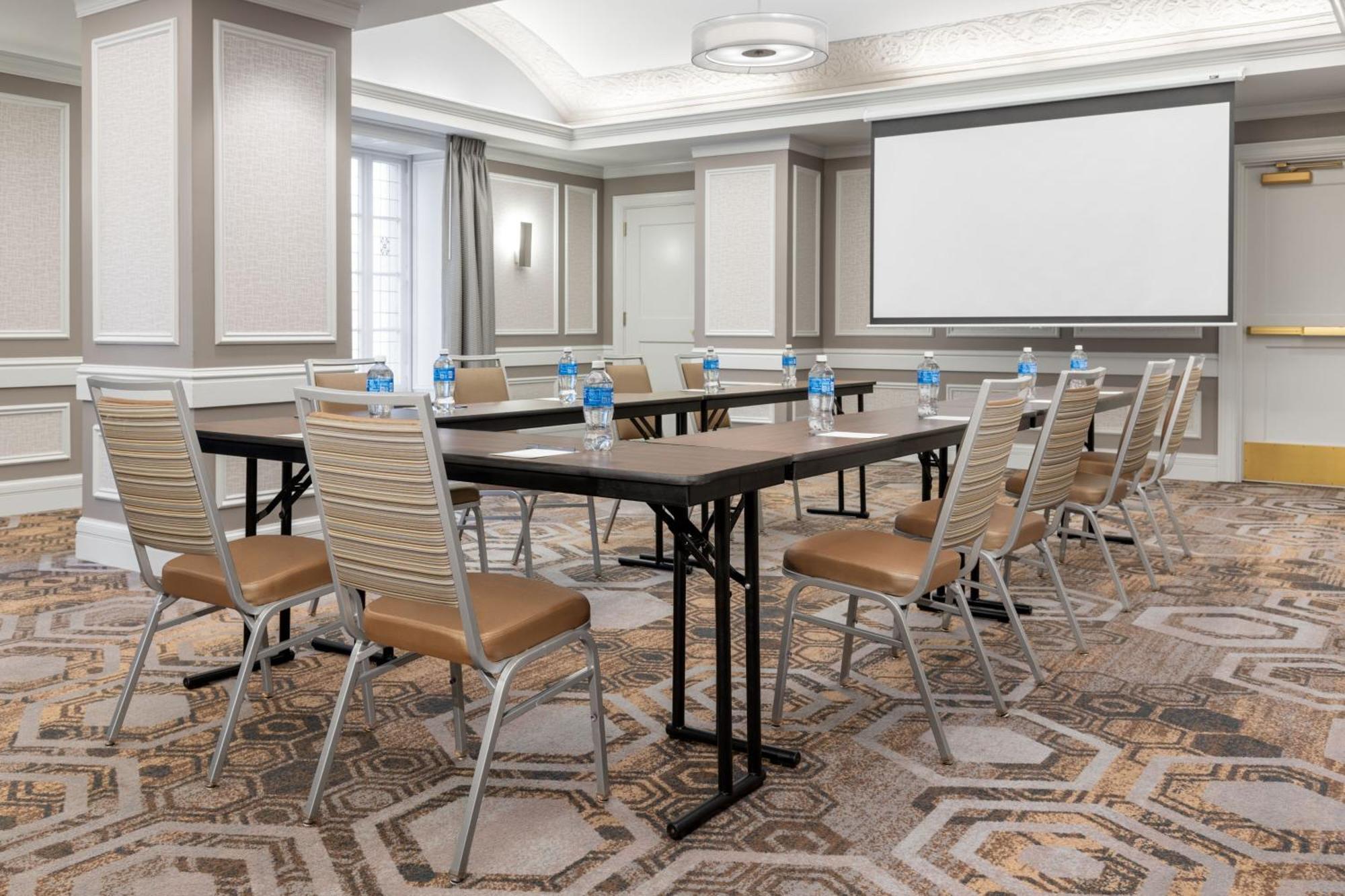 Courtyard St. Louis Downtown/Convention Center Hotel Bagian luar foto