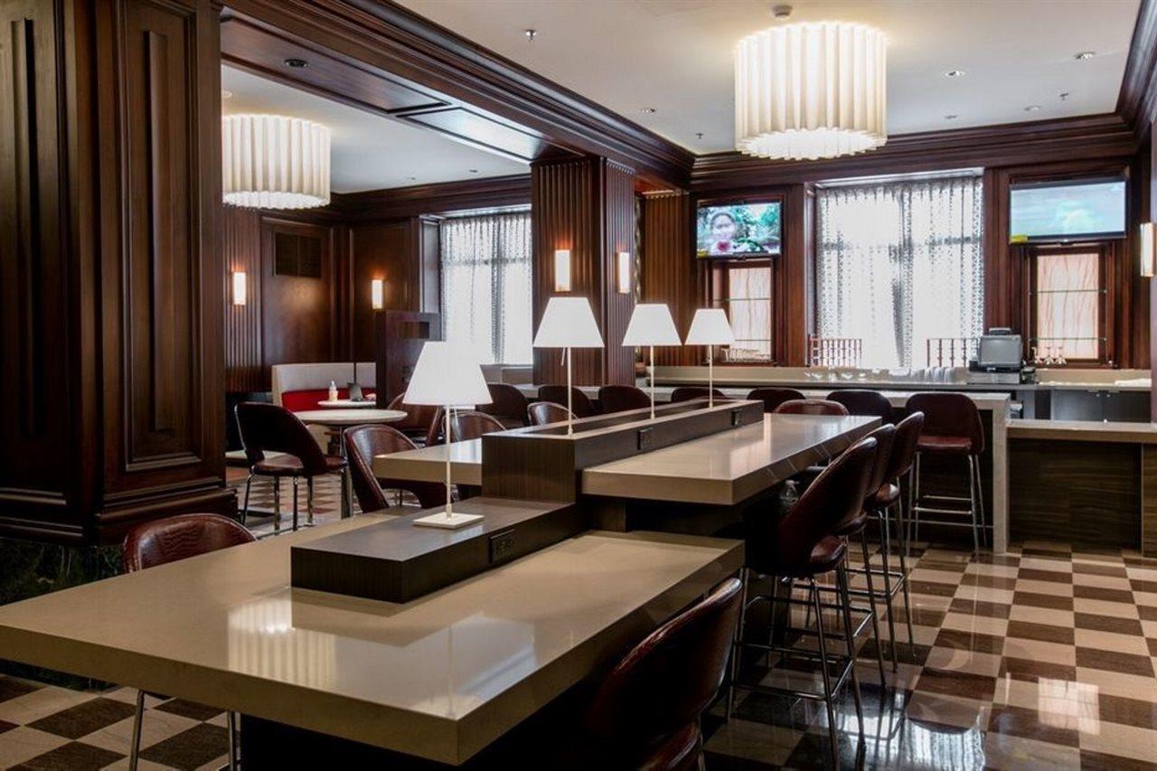 Courtyard St. Louis Downtown/Convention Center Hotel Bagian luar foto