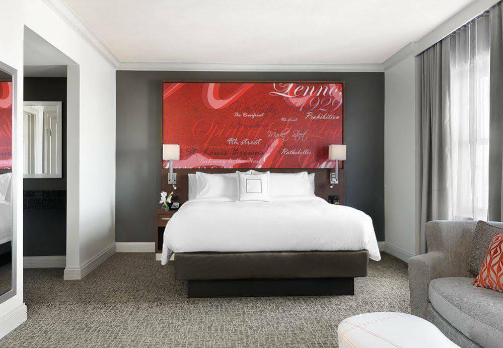 Courtyard St. Louis Downtown/Convention Center Hotel Bagian luar foto
